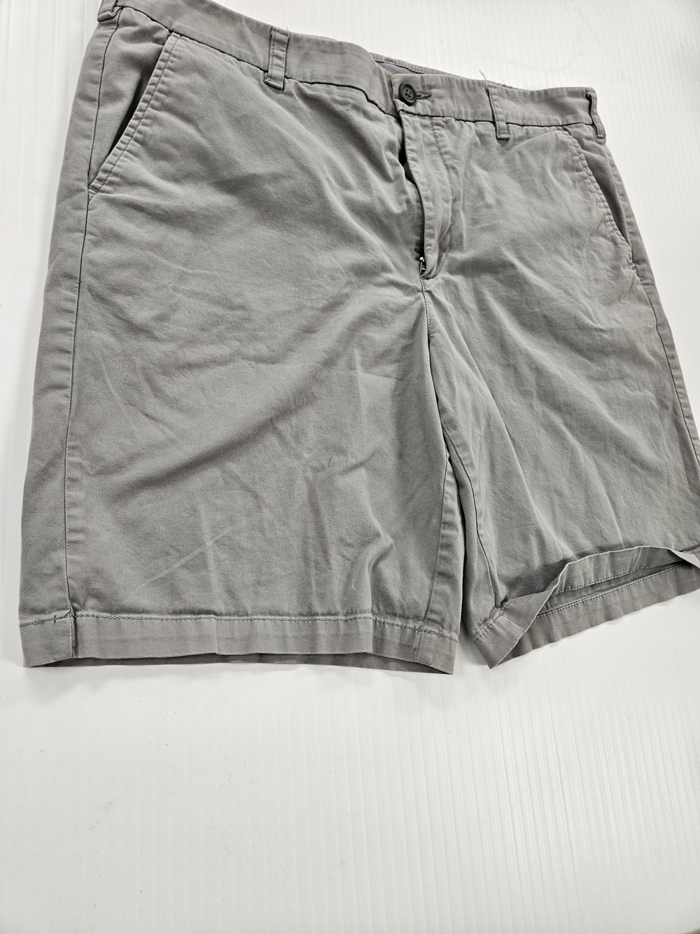 Marc Anthony Light Gray Men's Chino Shorts